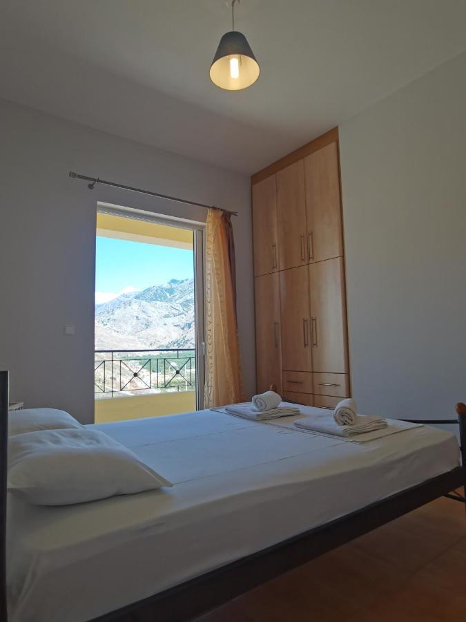 Guest House Suga 1 Qeparo Extérieur photo