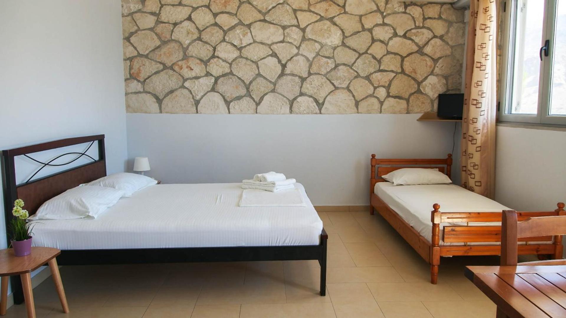 Guest House Suga 1 Qeparo Chambre photo