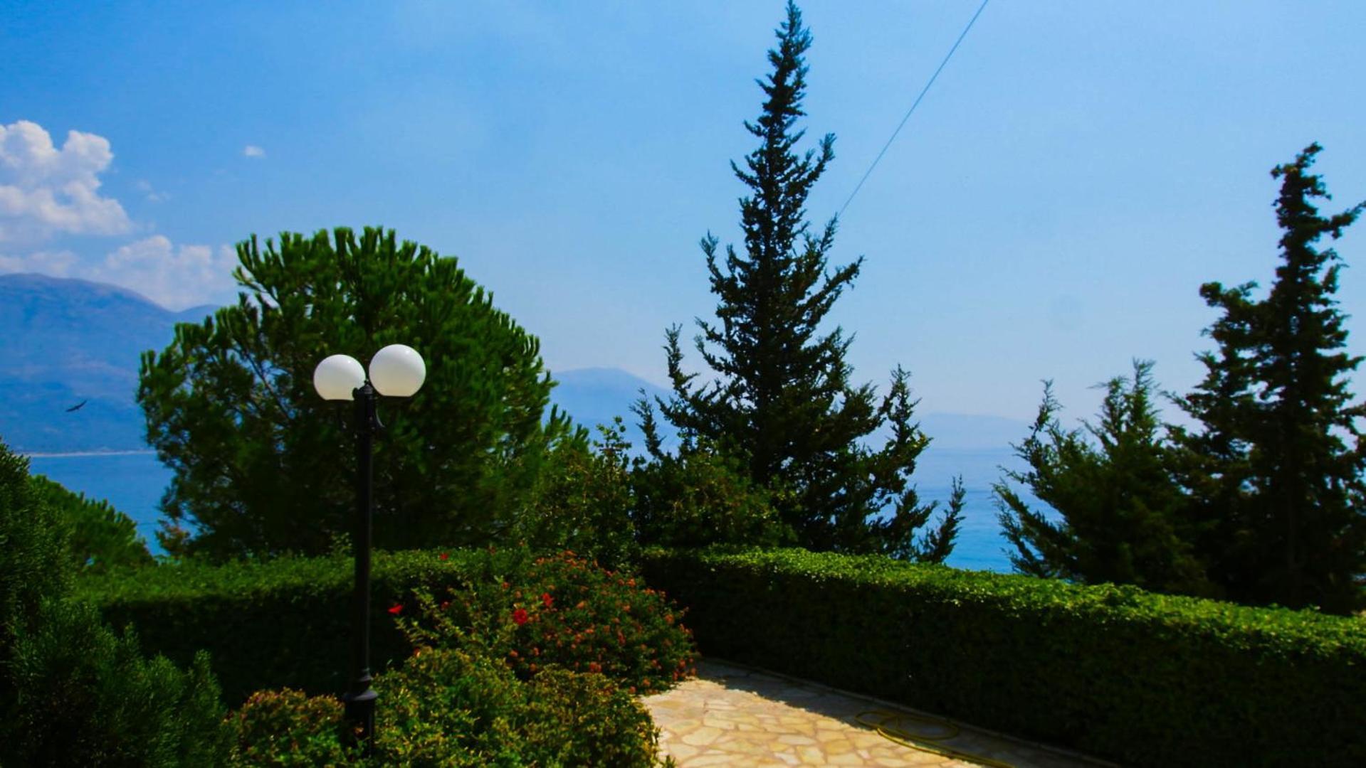 Guest House Suga 1 Qeparo Chambre photo