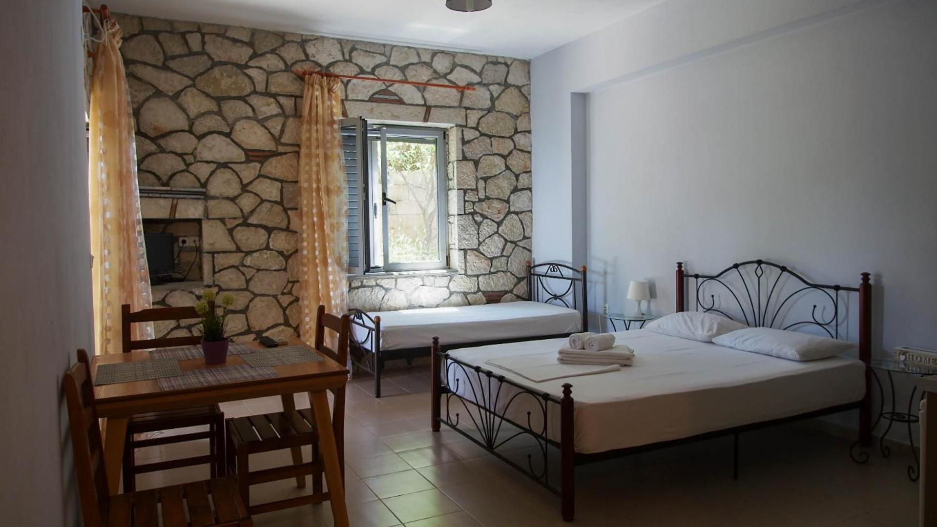 Guest House Suga 1 Qeparo Chambre photo
